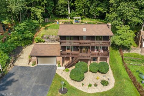 4866 Provens Drive Akron OH 44319