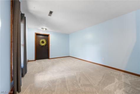 4866 Provens Drive Akron OH 44319