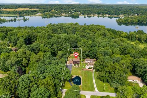 4866 Provens Drive Akron OH 44319