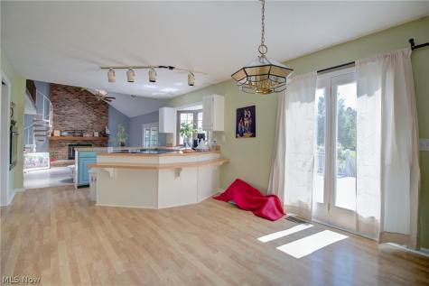 17639 Lexington Lane Strongsville OH 44136
