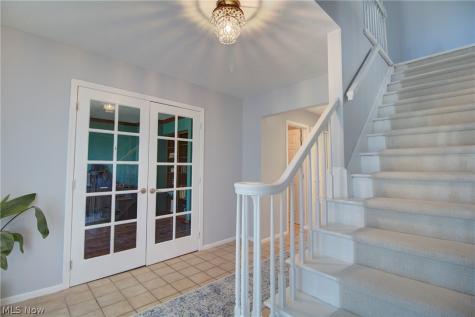 17639 Lexington Lane Strongsville OH 44136