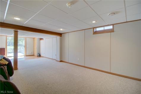 17639 Lexington Lane Strongsville OH 44136