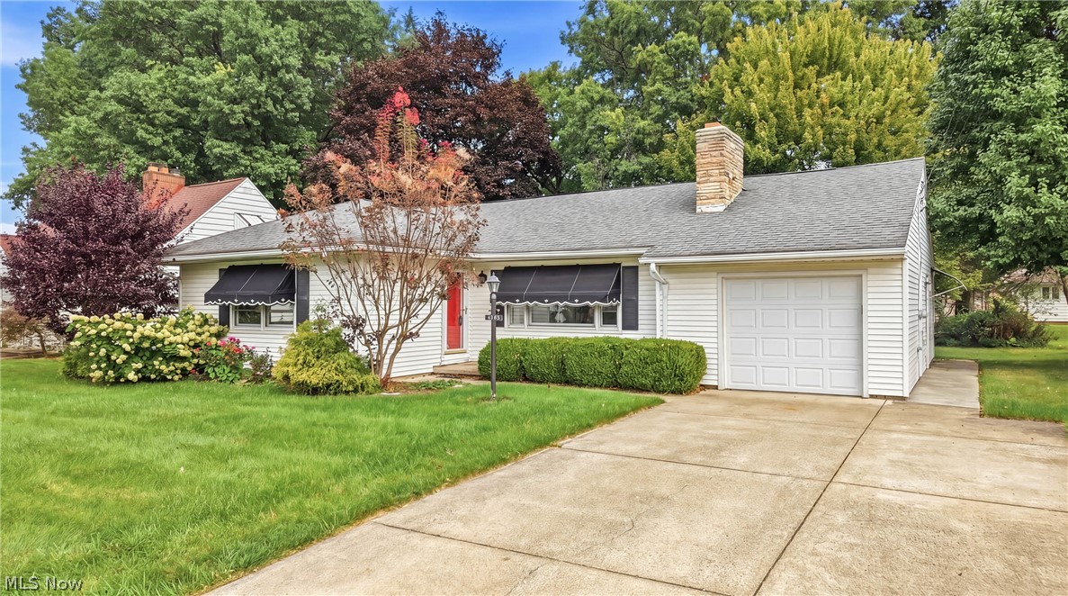 2083 Beechwood Street NE Warren OH 44483