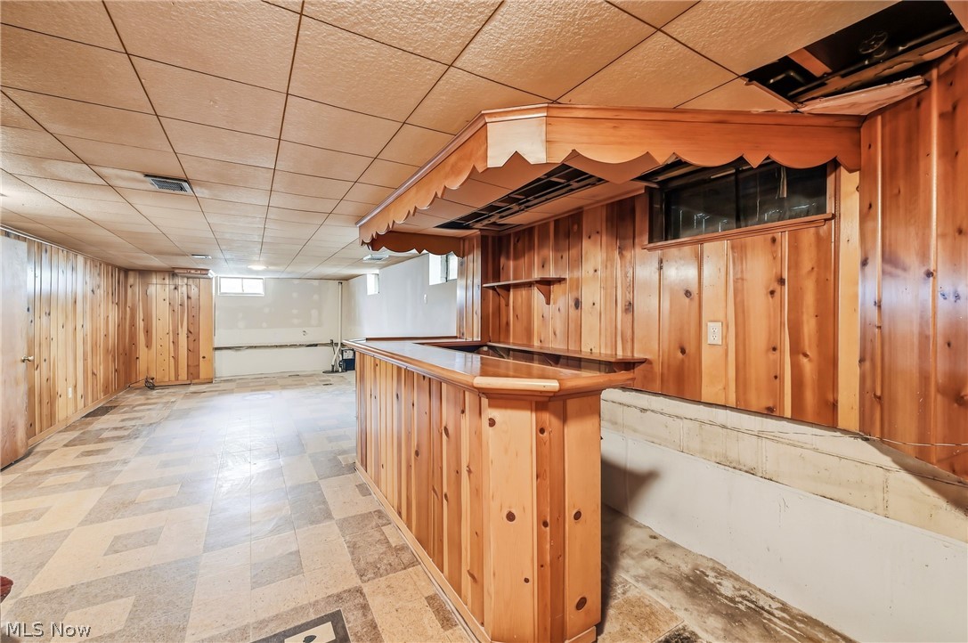 2083 Beechwood Street NE Warren OH 44483