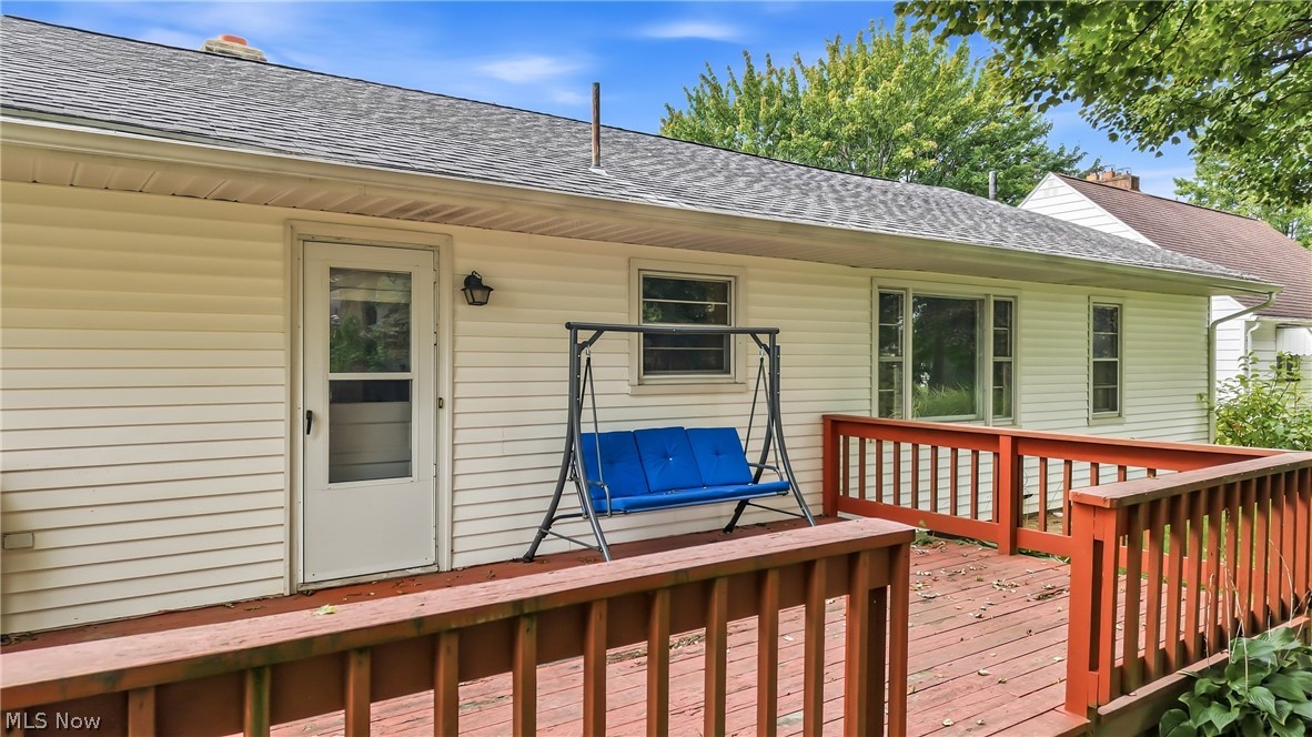 2083 Beechwood Street NE Warren OH 44483