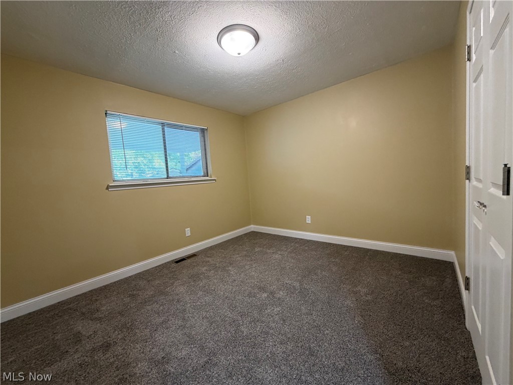2636 Martha Avenue NE Canton OH 44705
