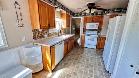 275 E 210th Street Euclid OH 44123