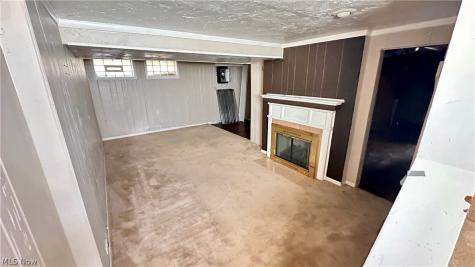 275 E 210th Street Euclid OH 44123