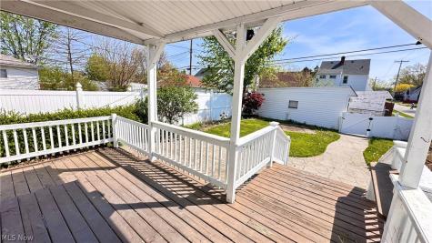 275 E 210th Street Euclid OH 44123