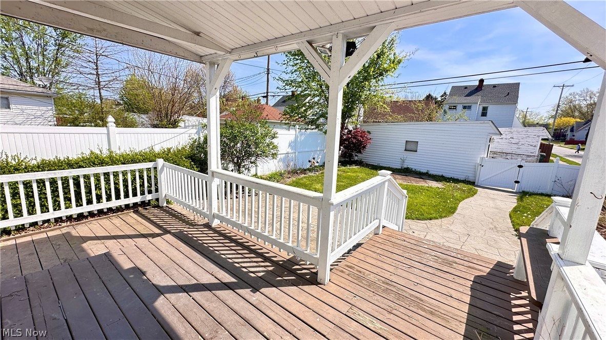 275 E 210th Street Euclid OH 44123