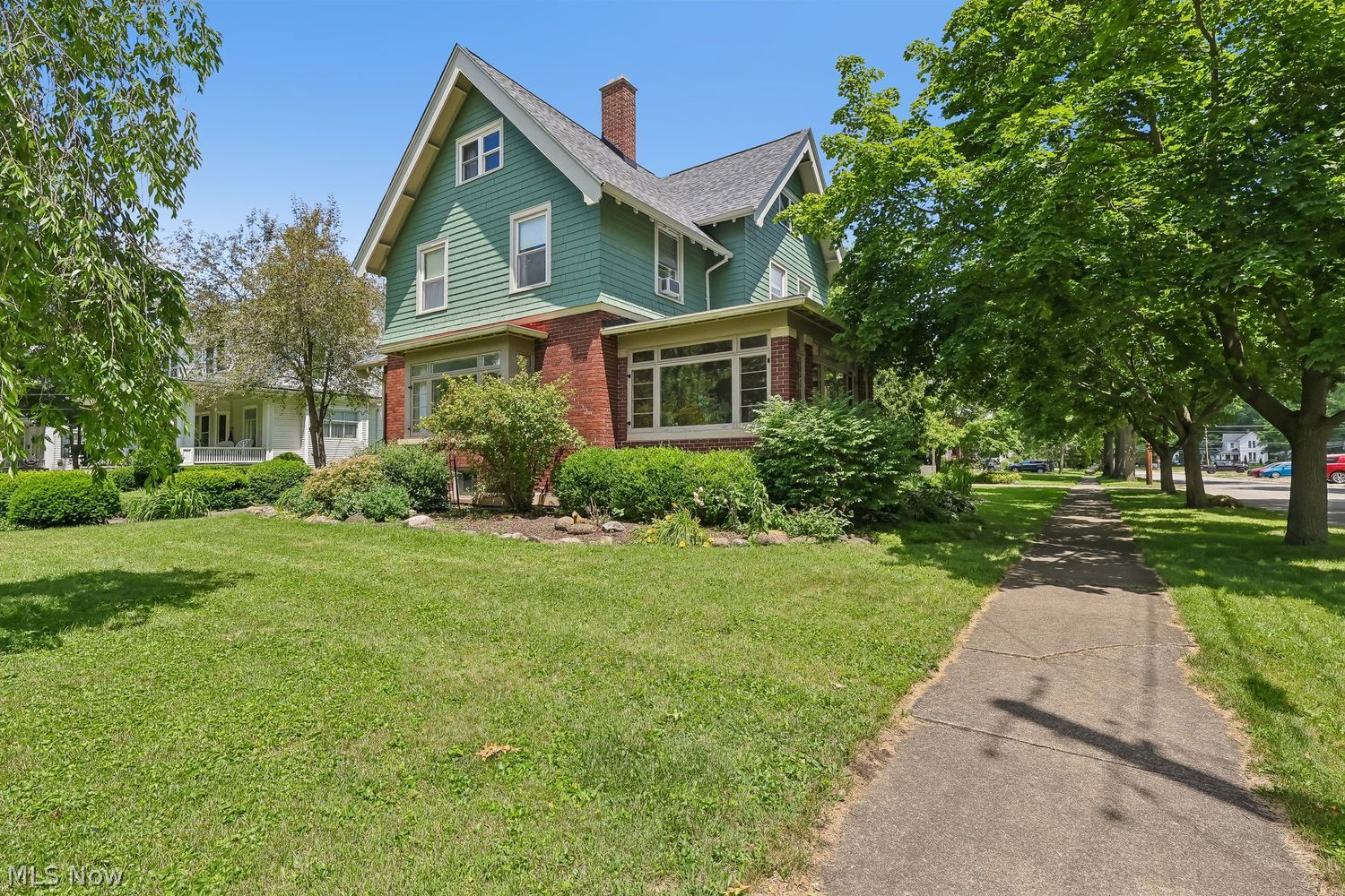 157 S Main Street Wellington OH 44090
