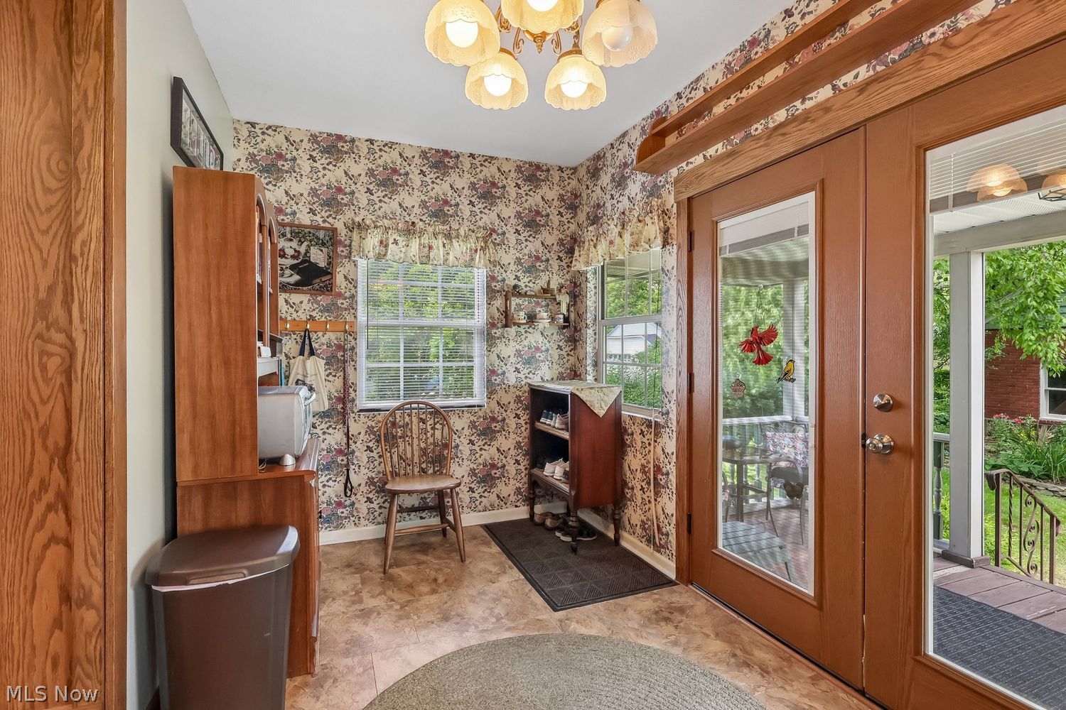 157 S Main Street Wellington OH 44090