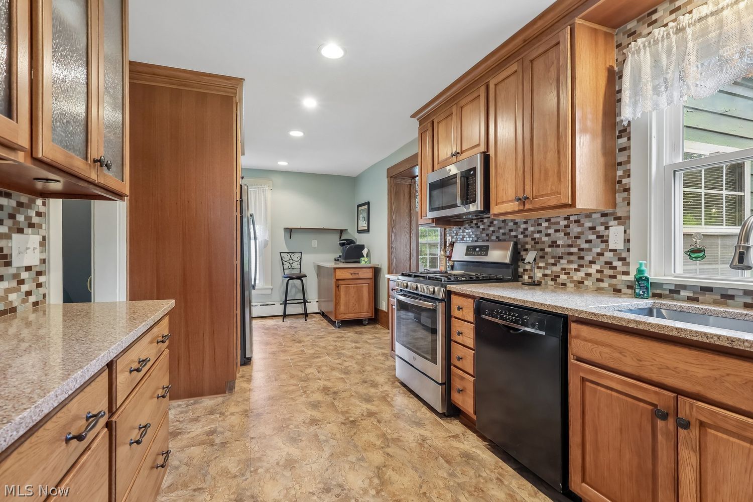 157 S Main Street Wellington OH 44090