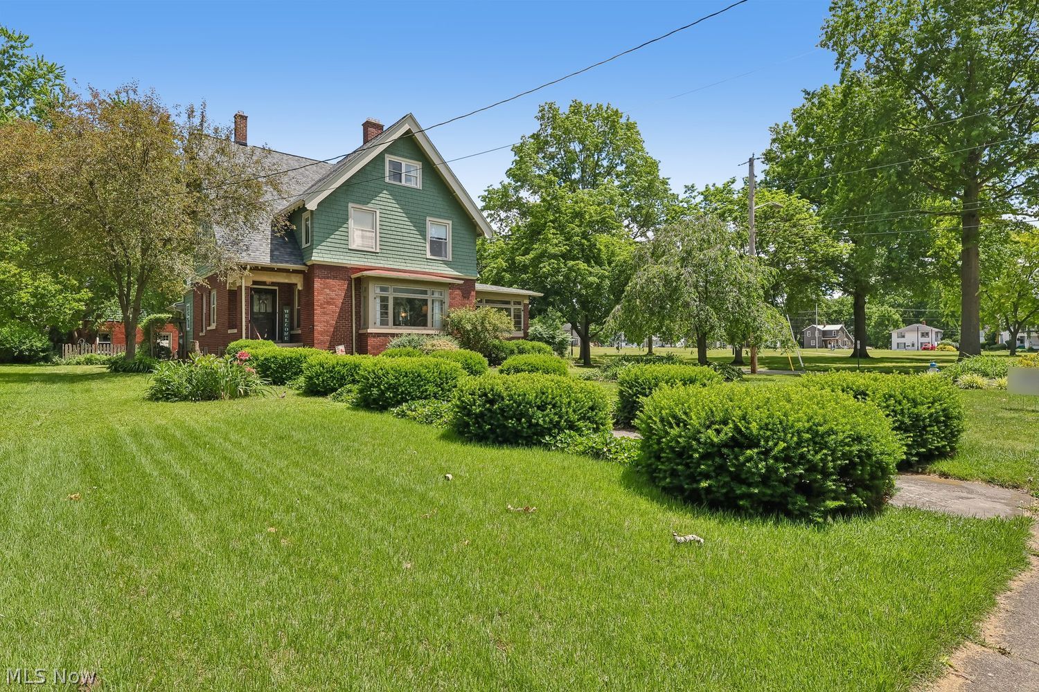 157 S Main Street Wellington OH 44090