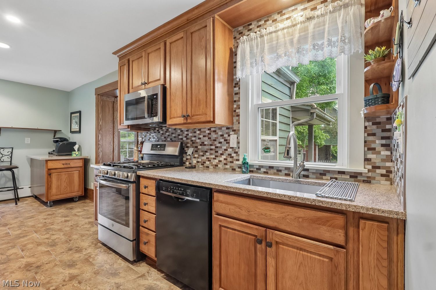 157 S Main Street Wellington OH 44090