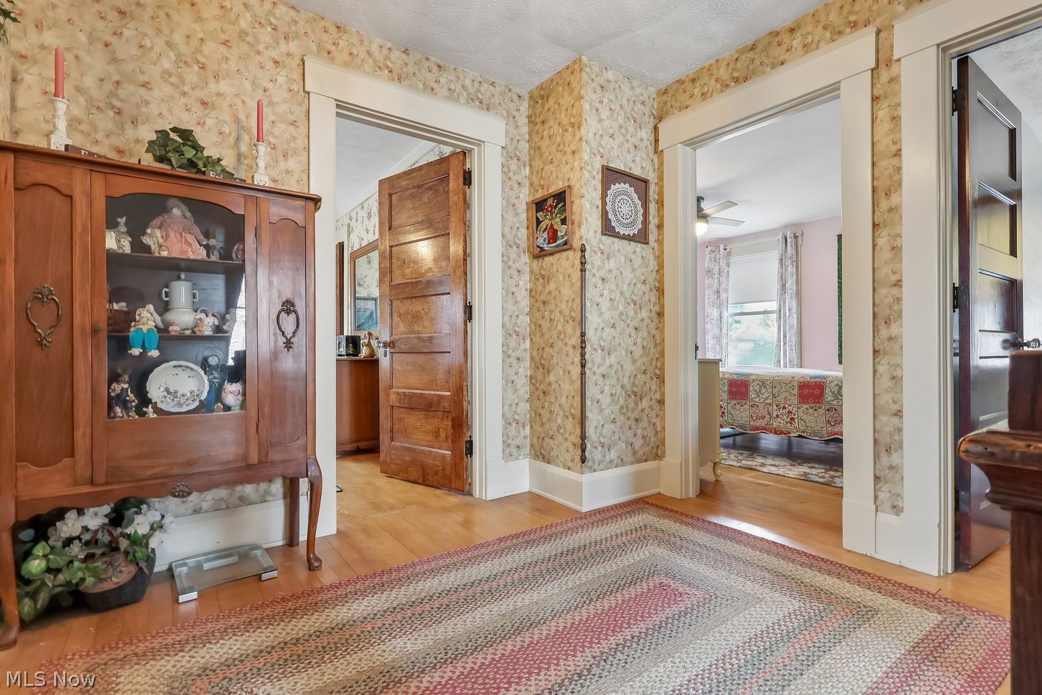 157 S Main Street Wellington OH 44090
