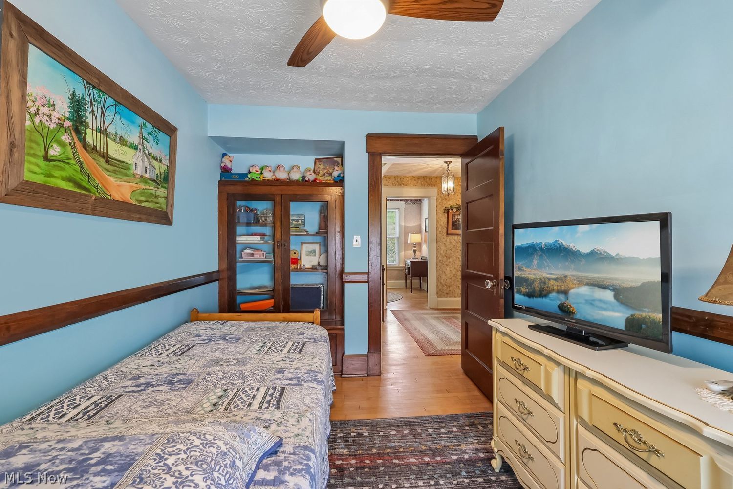 157 S Main Street Wellington OH 44090