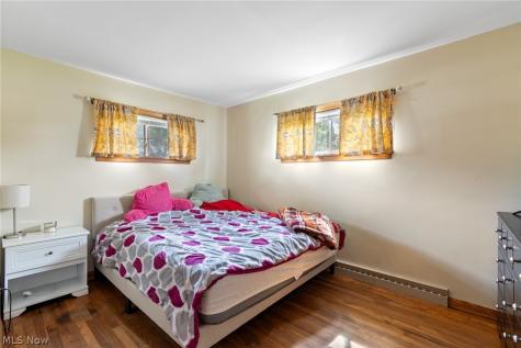 2985 Carl Street Norton OH 44203