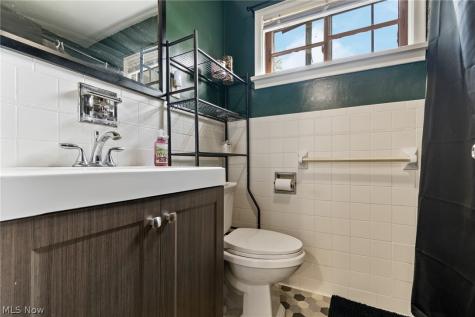 2985 Carl Street Norton OH 44203