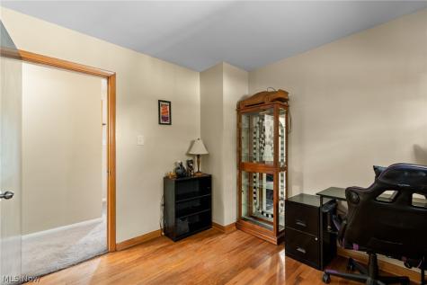 2985 Carl Street Norton OH 44203