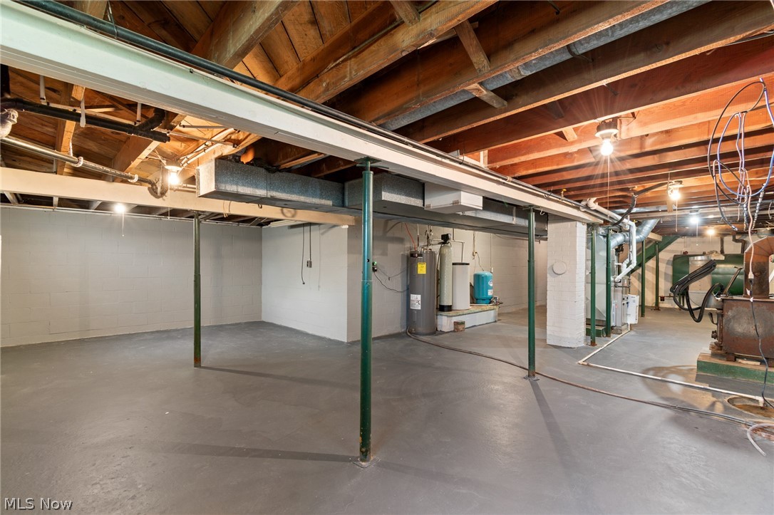 2985 Carl Street Norton OH 44203