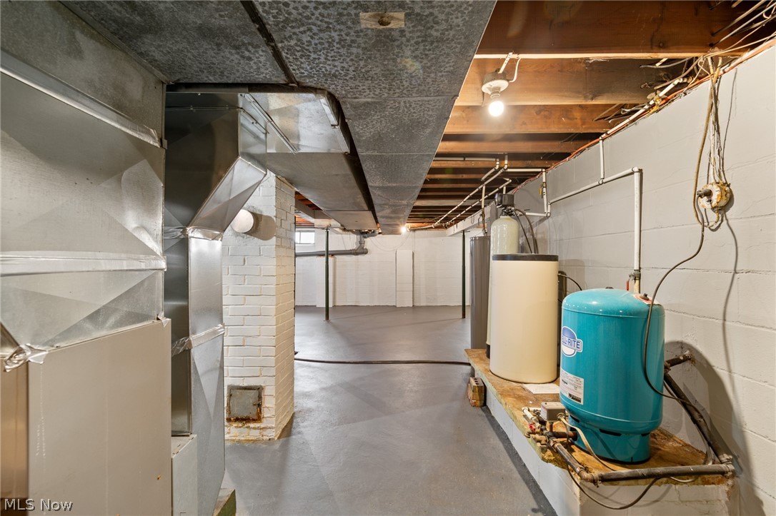 2985 Carl Street Norton OH 44203