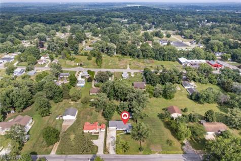 2985 Carl Street Norton OH 44203