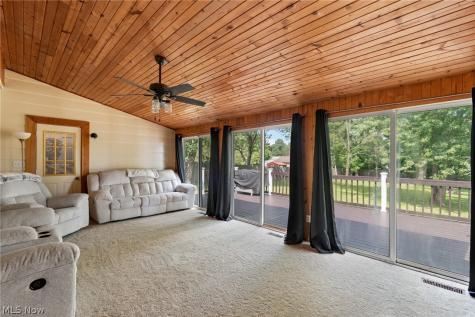 2985 Carl Street Norton OH 44203