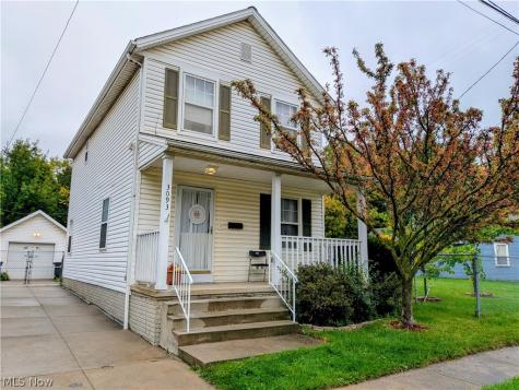 3093 Otokar Avenue Cleveland OH 44127