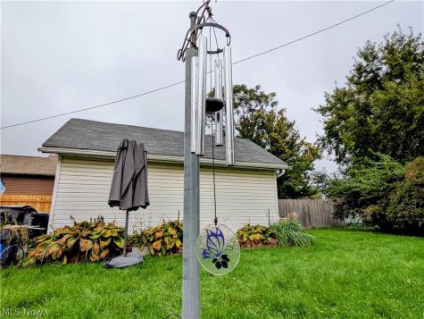 3093 Otokar Avenue Cleveland OH 44127