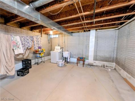 3093 Otokar Avenue Cleveland OH 44127