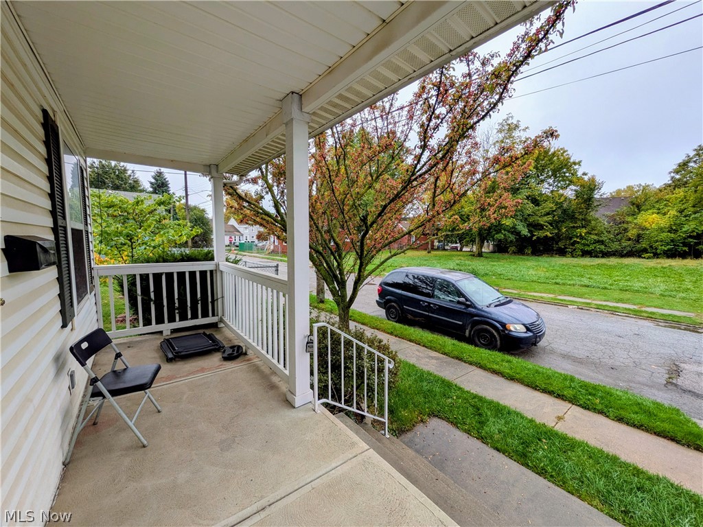3093 Otokar Avenue Cleveland OH 44127