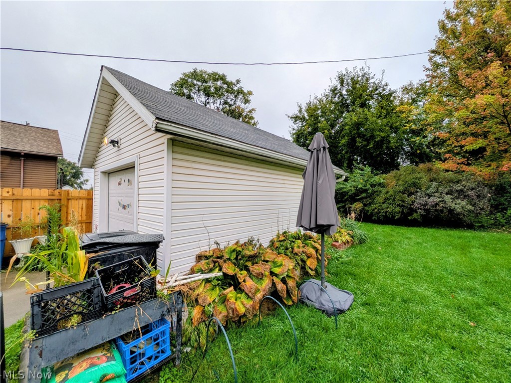 3093 Otokar Avenue Cleveland OH 44127