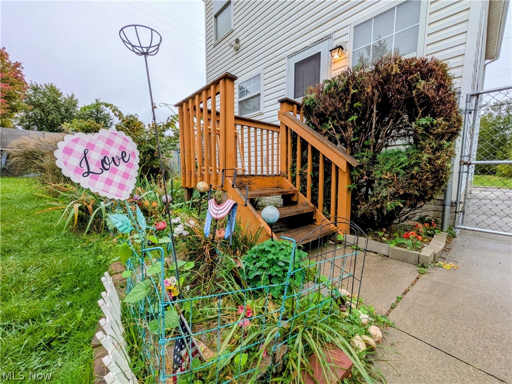 3093 Otokar Avenue Cleveland OH 44127