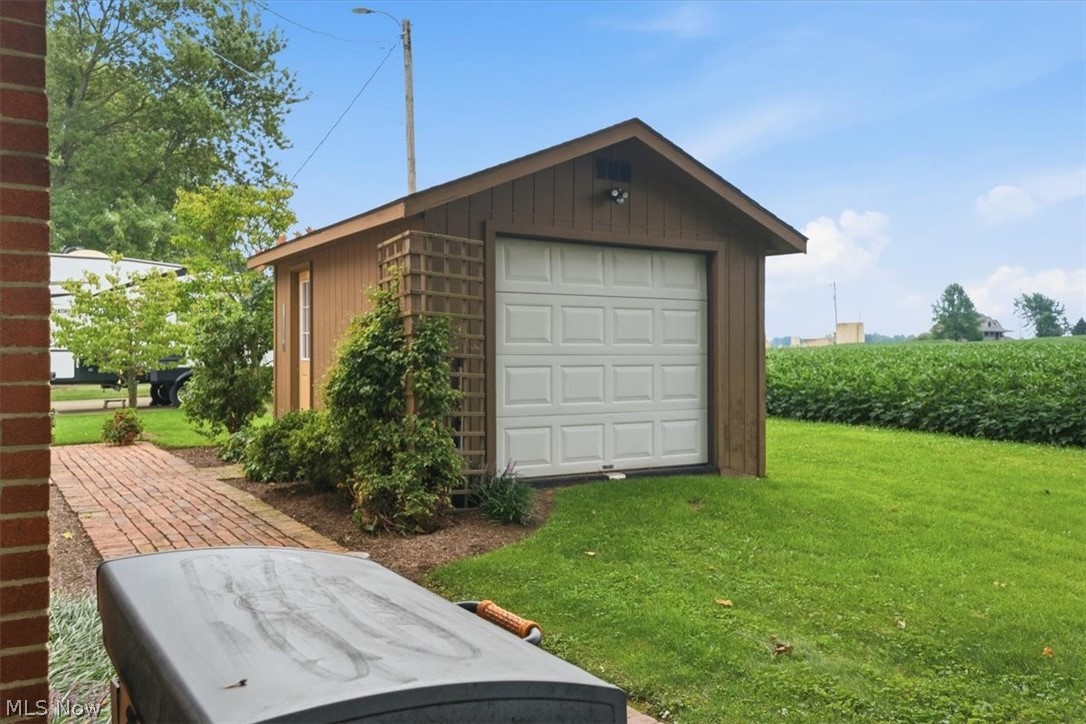 1831 Springville Road Wooster OH 44691