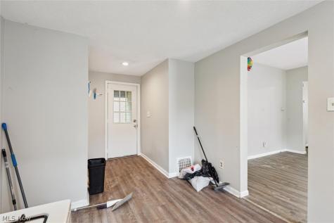 498 Gage Street Akron OH 44311
