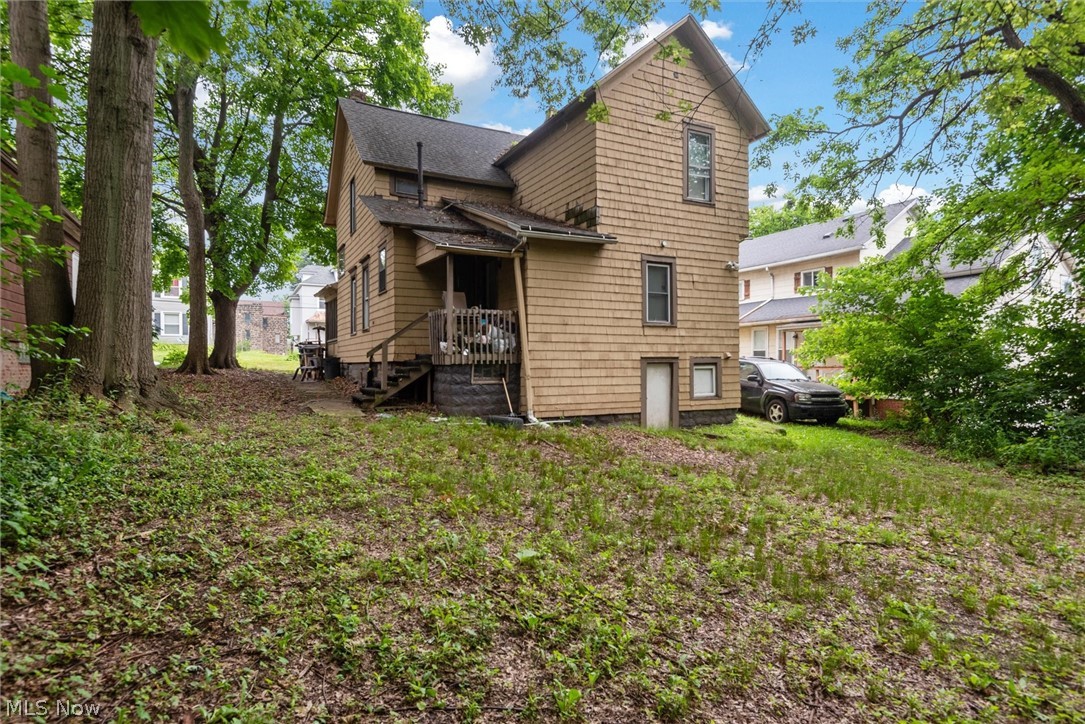 498 Gage Street Akron OH 44311