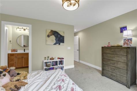1807 Jager Lane Westlake OH 44145