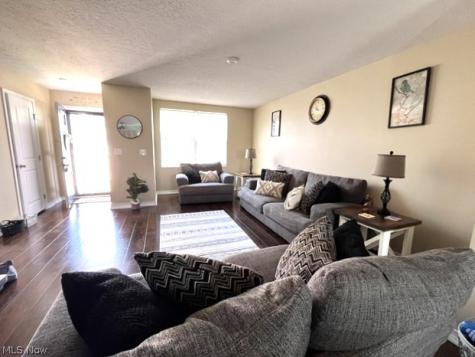 3225 Brentwood Drive Akron OH 44312