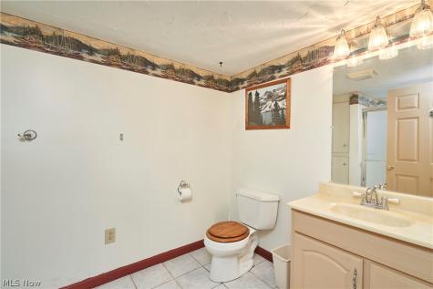 3295 Tisen Road Akron OH 44312