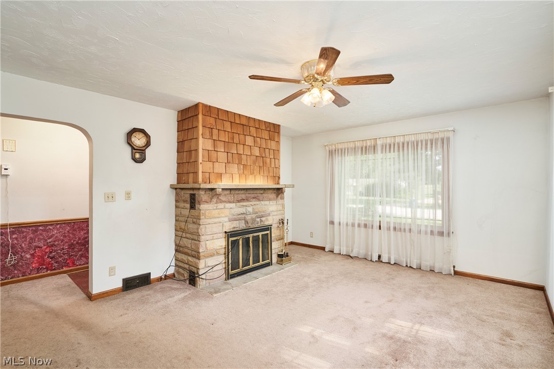 3295 Tisen Road Akron OH 44312