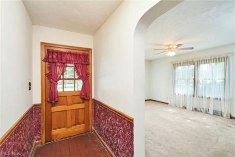 3295 Tisen Road Akron OH 44312