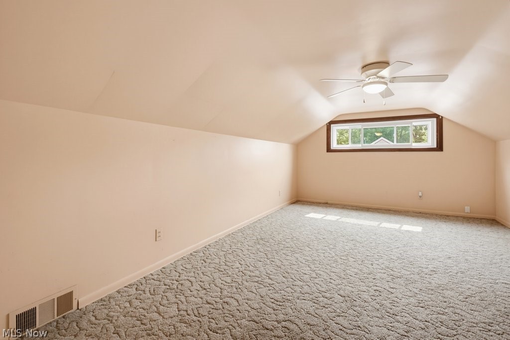 6069 NE Peach Street Louisville OH 44641