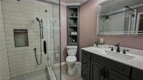 426 Dorchester Road Akron OH 44320