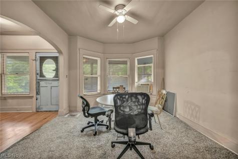 9822 Raymond Avenue Cleveland OH 44104