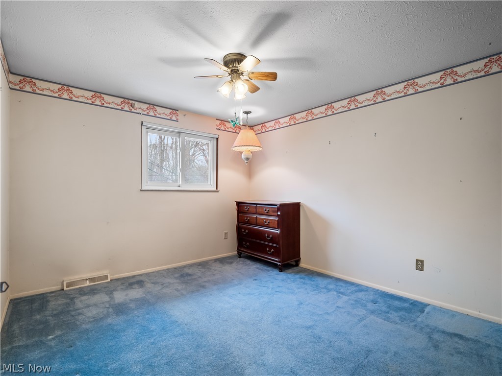 5482 Dorothy Drive North Olmsted OH 44070