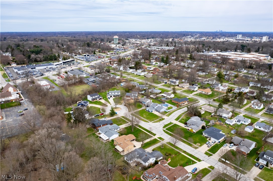5482 Dorothy Drive North Olmsted OH 44070