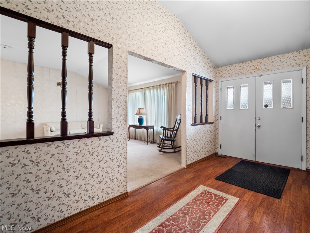 5482 Dorothy Drive North Olmsted OH 44070