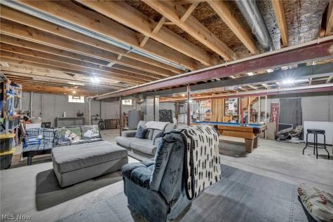 325 Longfellow Street Elyria OH 44035