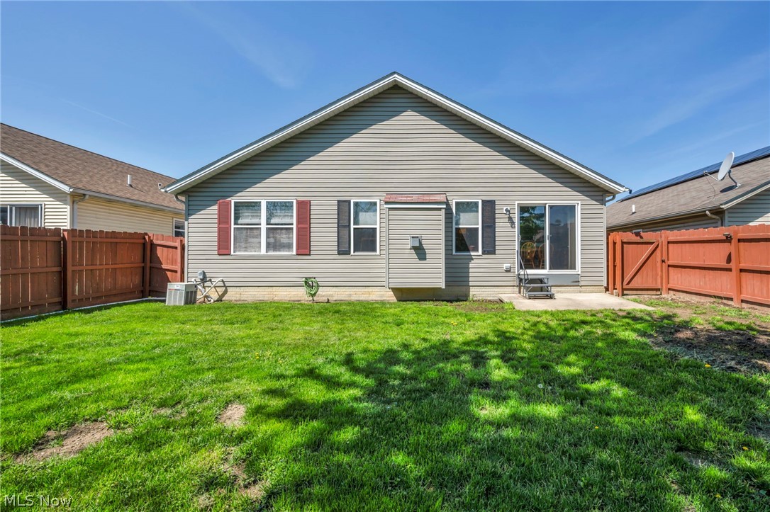 325 Longfellow Street Elyria OH 44035